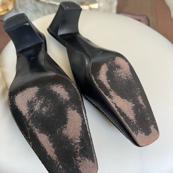 7B Coach Nina black leather mules with gold hardware - Picture 6 of 9